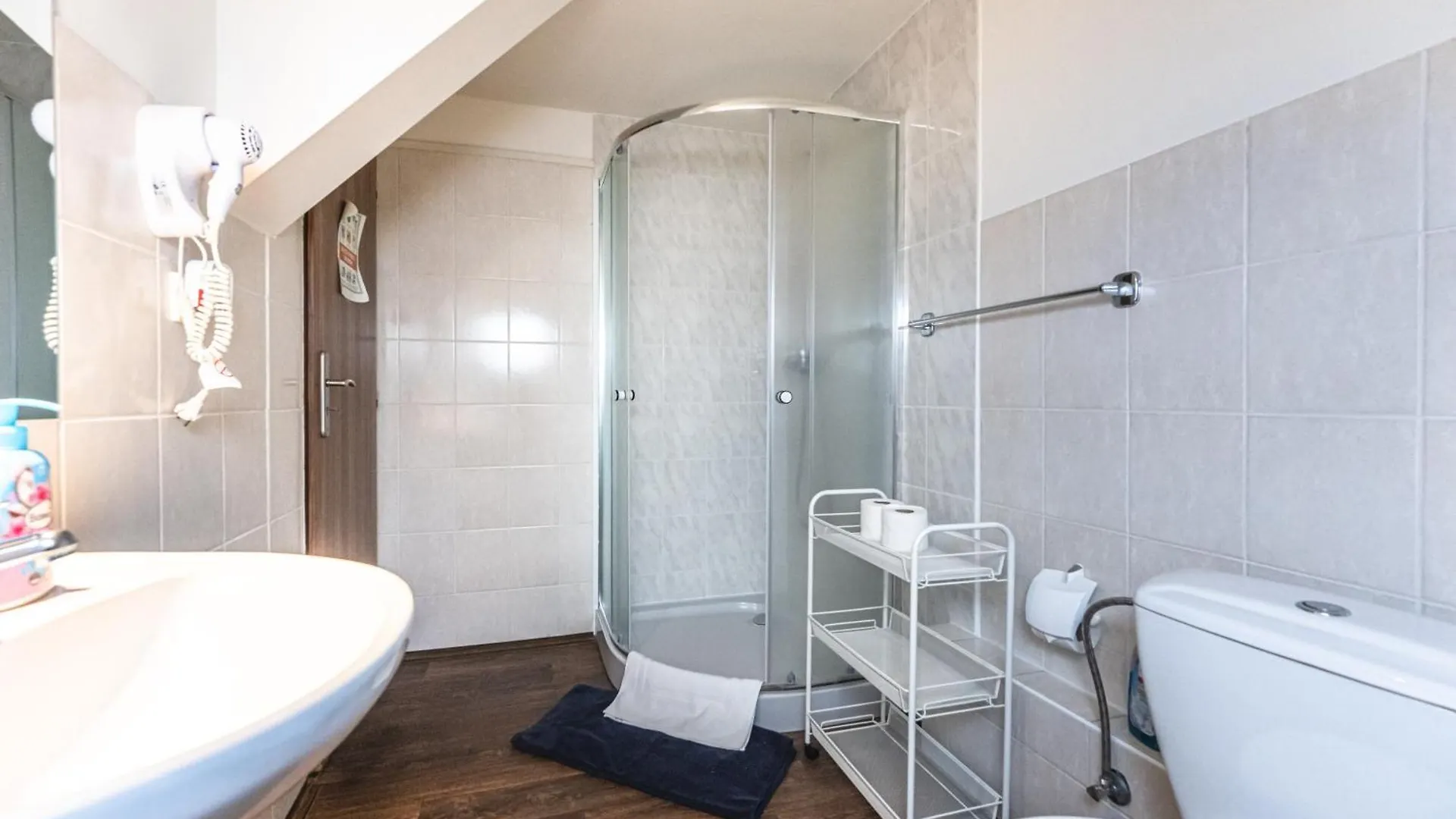 Apartments Kamenicka 23 Prag