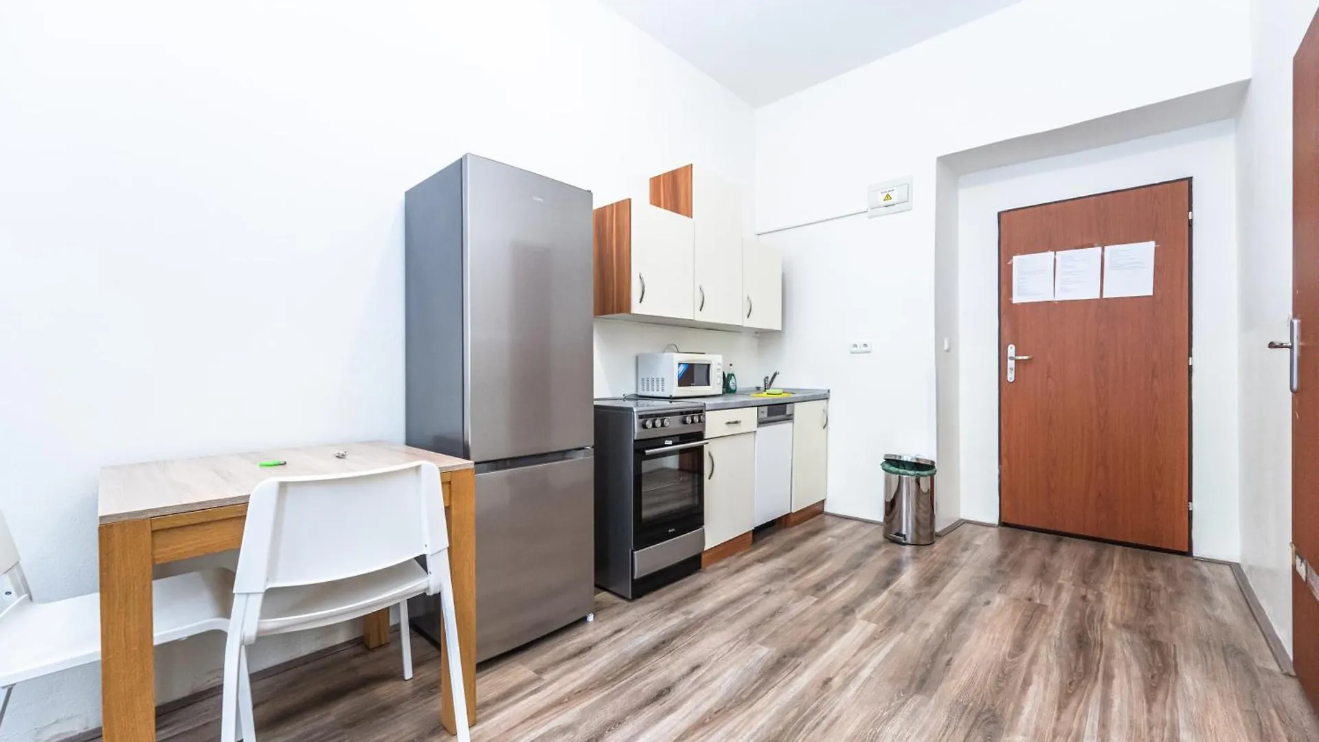 Apartments Kamenicka 23 Prag