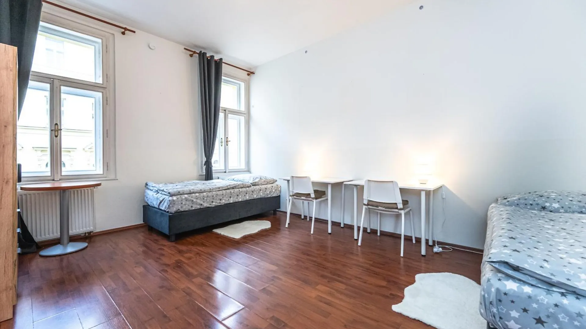 Apartments Kamenicka 23 Prag 0*,  Tschechische Republik