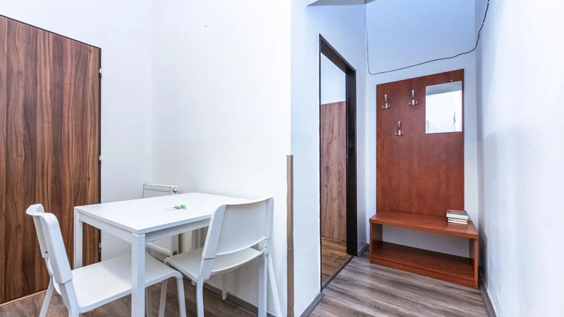 Apartments Kamenicka 23 Prag